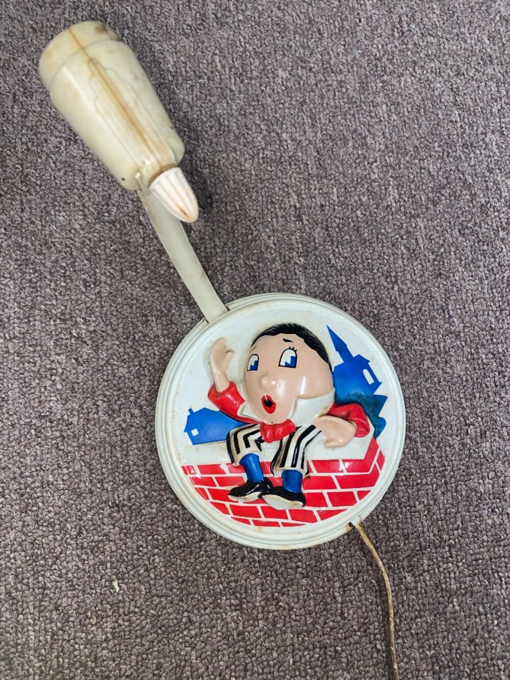Vintage 1950s Humpty Dumpty Pin-Up Wall Lamp